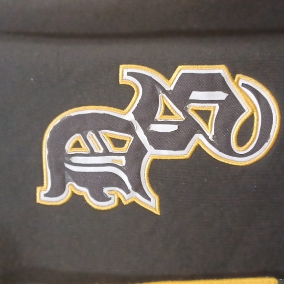 Dogg Supply by Snoop Dogg black/gold Varsity Bomber style Hoodie - Picture 2 of 12